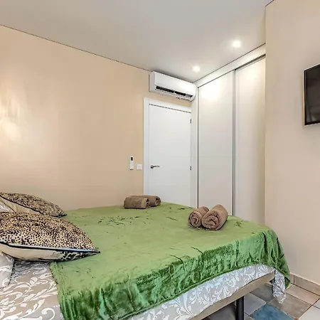 Luxury Two-bedroom Four Seasons * Адехе